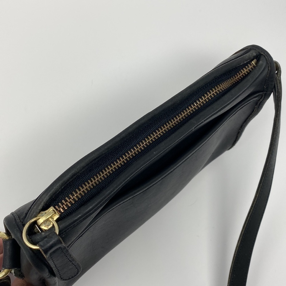 Coach Vintage Black Leather Austin Crossbody Adjustable Strap Purse - Picture 6 of 14